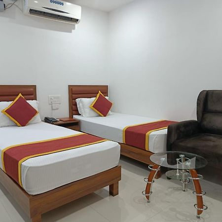 Hotel Executive Inn Hailakandi Luaran gambar