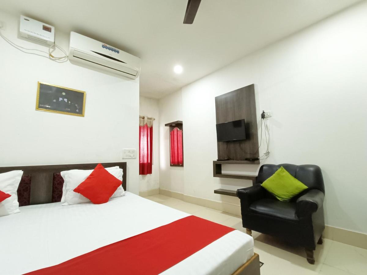 Hotel Executive Inn Hailakandi Luaran gambar