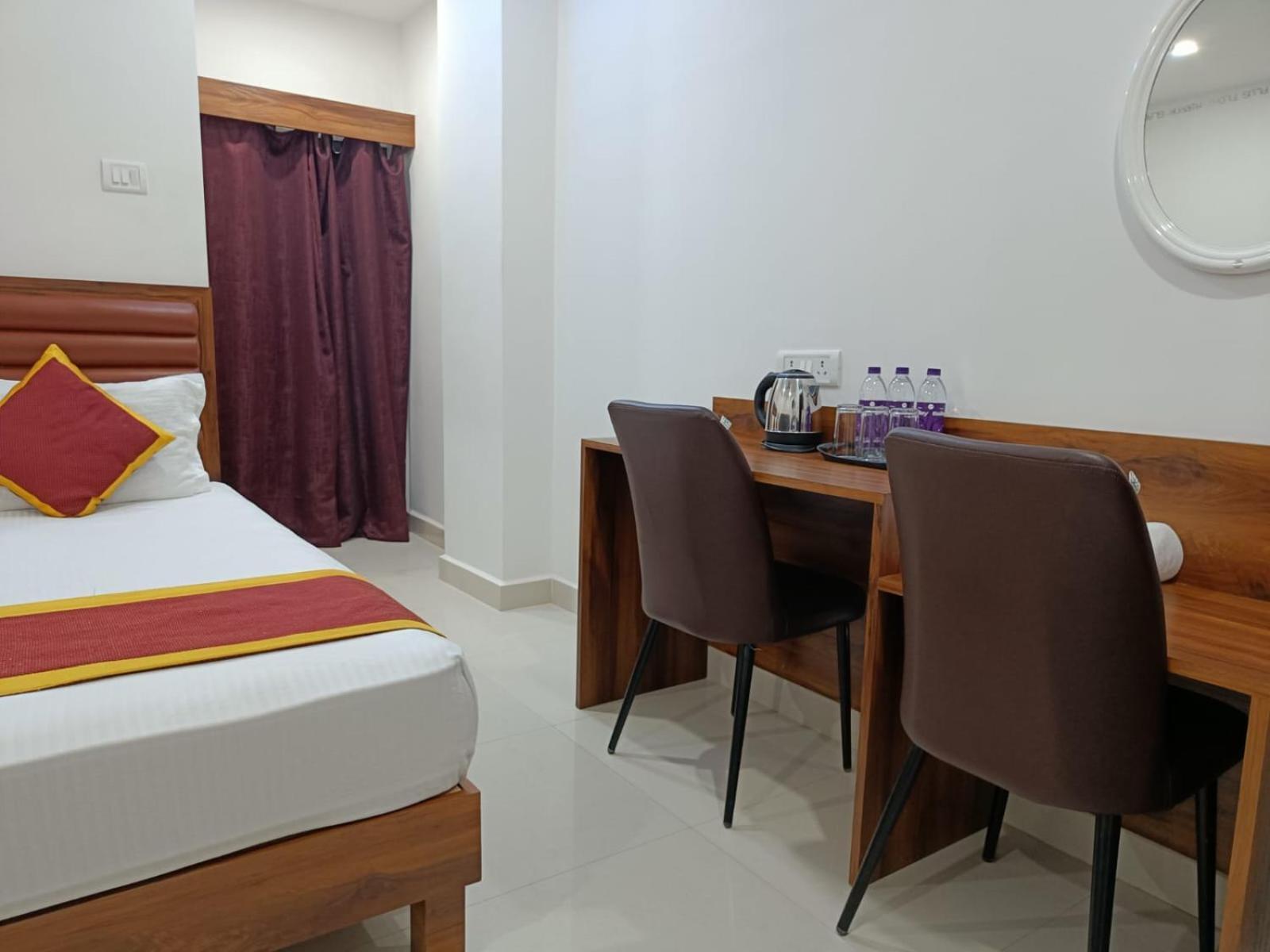 Hotel Executive Inn Hailakandi Luaran gambar
