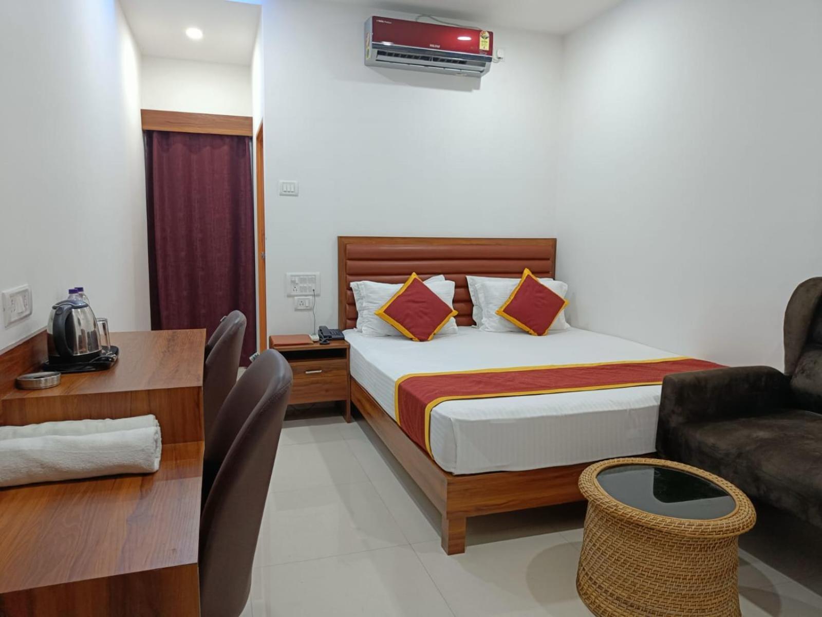 Hotel Executive Inn Hailakandi Luaran gambar