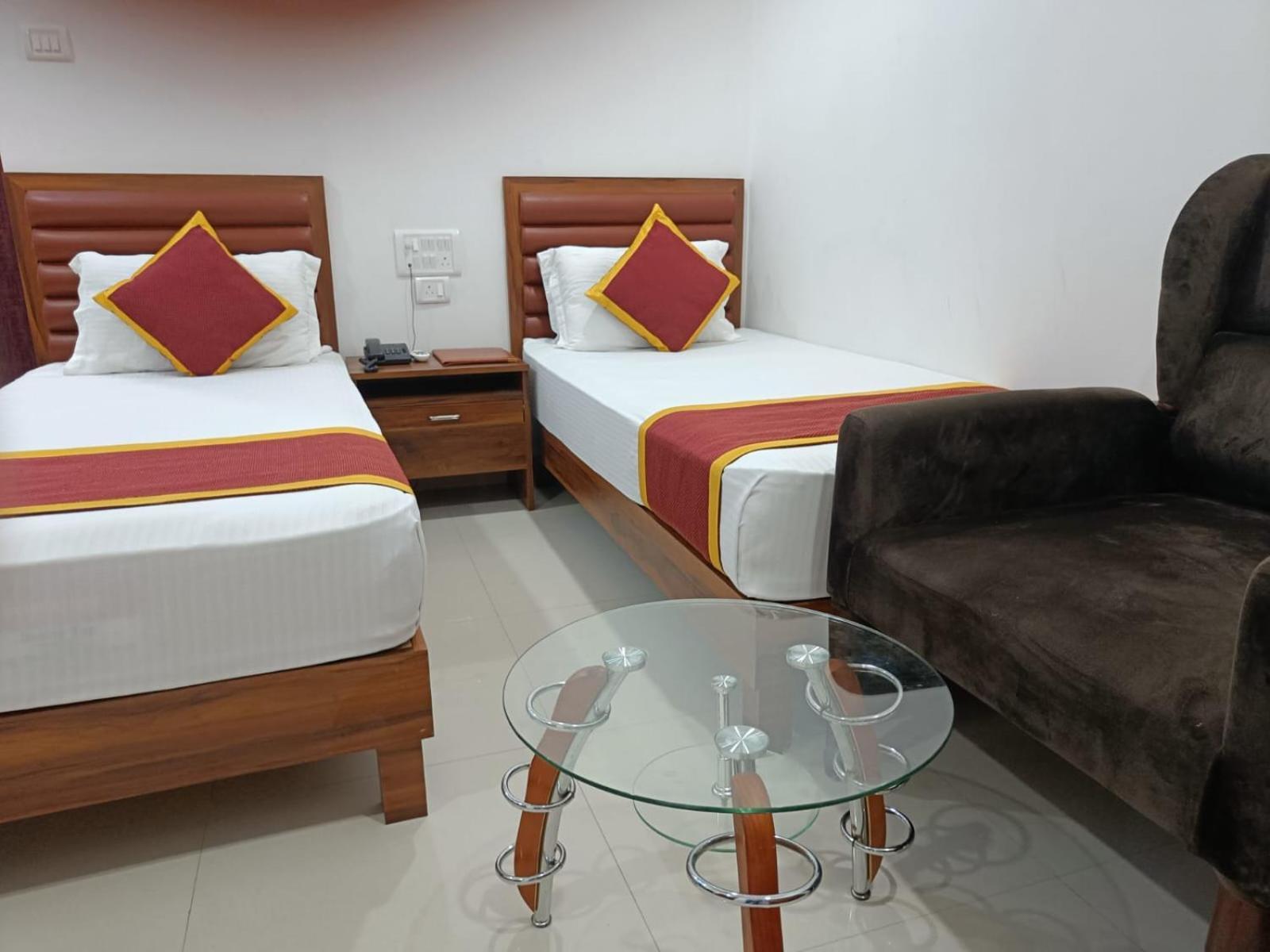 Hotel Executive Inn Hailakandi Luaran gambar