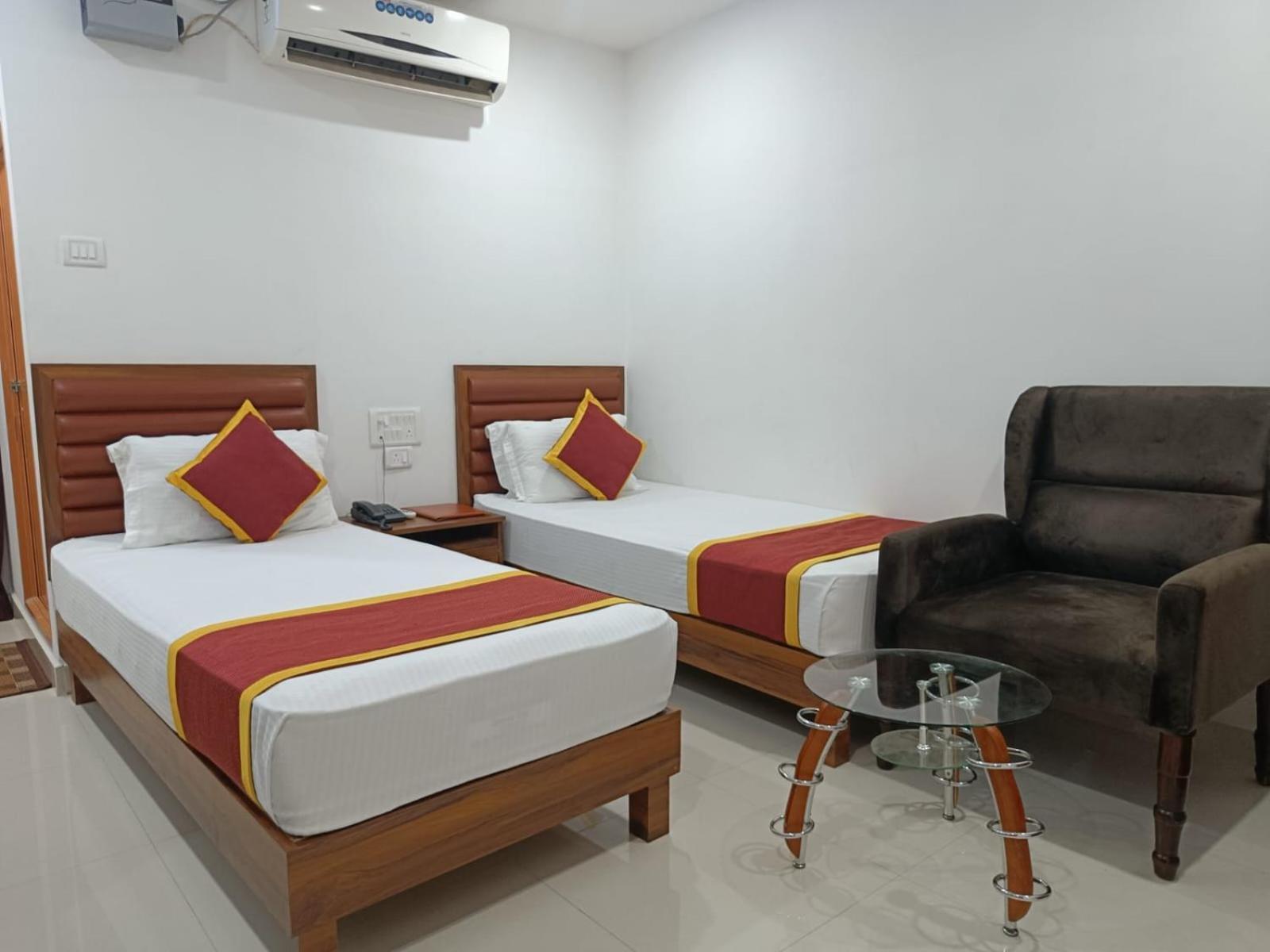 Hotel Executive Inn Hailakandi Luaran gambar
